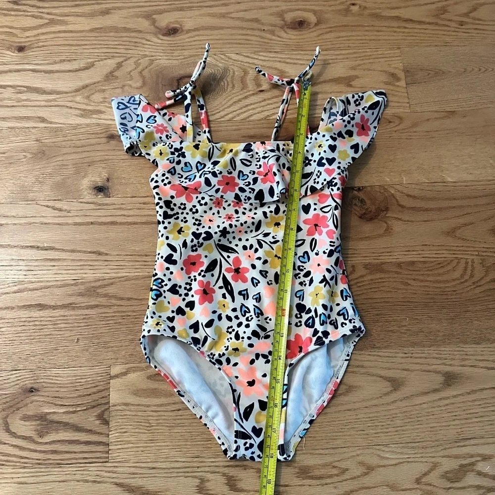 Like New Cat & Jack Bathing Suite in Size XS (4/5)